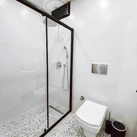 Bolahenk Apartment *