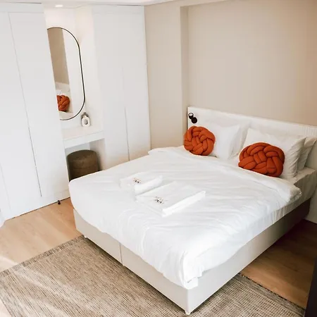 Apartment Bolahenk
